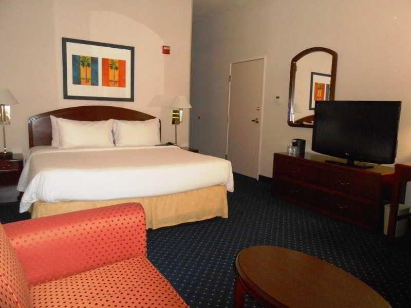 Courtyard Hotel Palm Desert