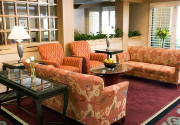 Hotel Courtyard